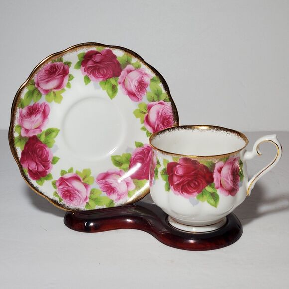 Royal Albert Teacup and Saucer Old English Rose Pink Roses Vintage - Picture 1 of 7
